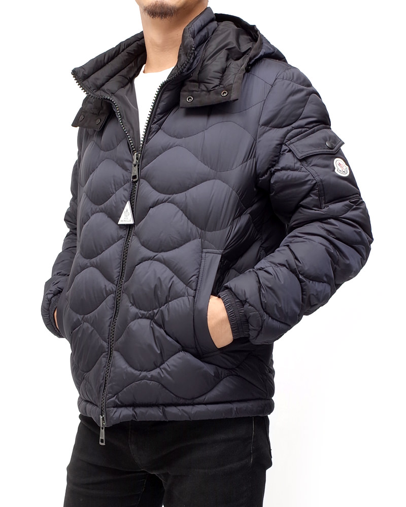 割引クーポン MONCLER モンクレールMORANDIERES サイズ2 ダウンジャケット