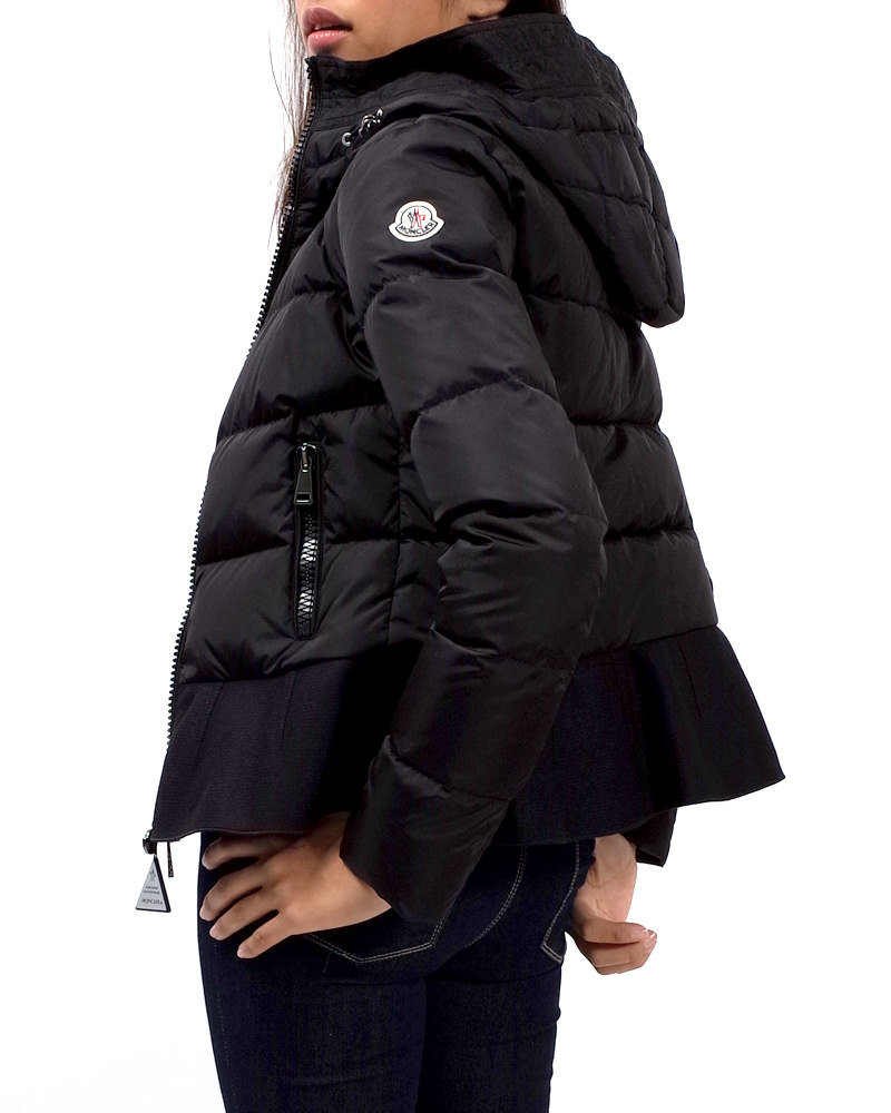 ブラック MONCLER ブラック 1 NESEAの通販 by ma｜モンクレールなら